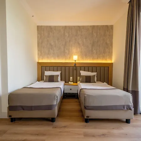 M.c.a Marquis 3* Alanya