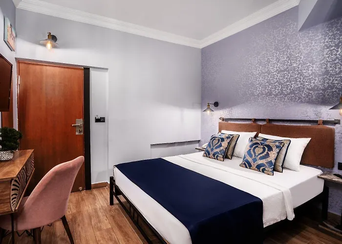 M.c.a Marquis Hotell