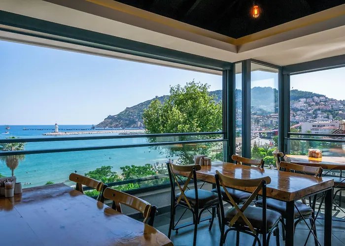 Hotell M.c.a Marquis Alanya