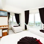M.c.a Marquis 3* Alanya