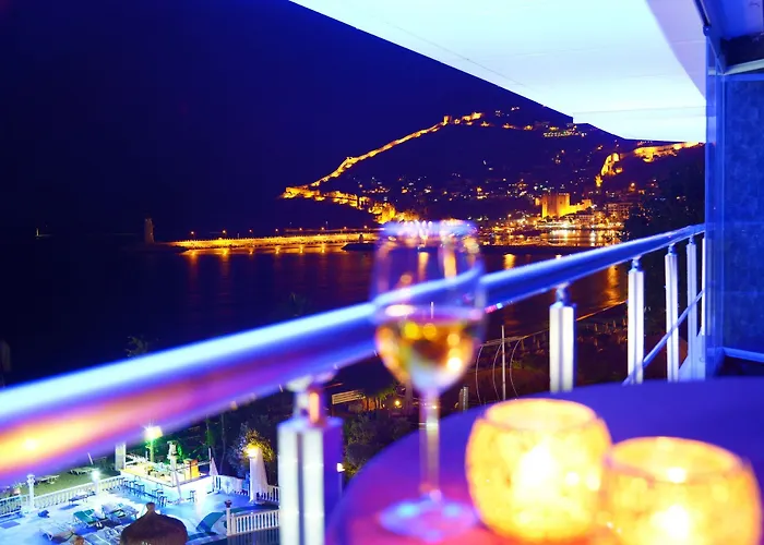 Hotel M.c.a Marquis 3*