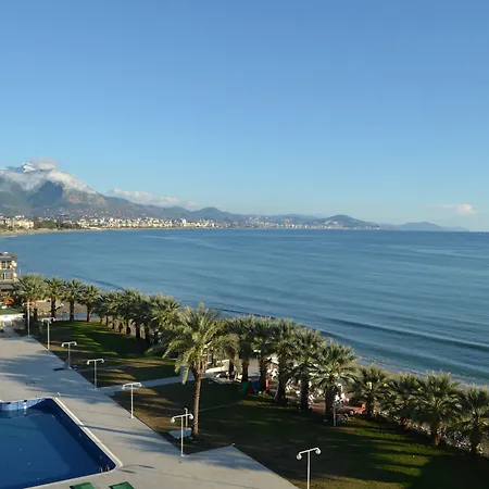 M.c.a Marquis Отель